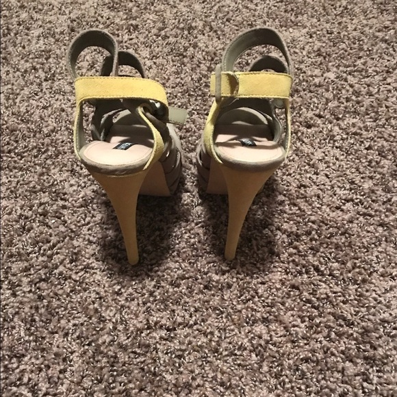 Shoemint 'Stella' caged sandals Size 8 - Picture 3 of 5